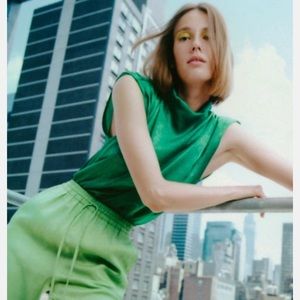 RUCHED SATIN EFFECT TOP